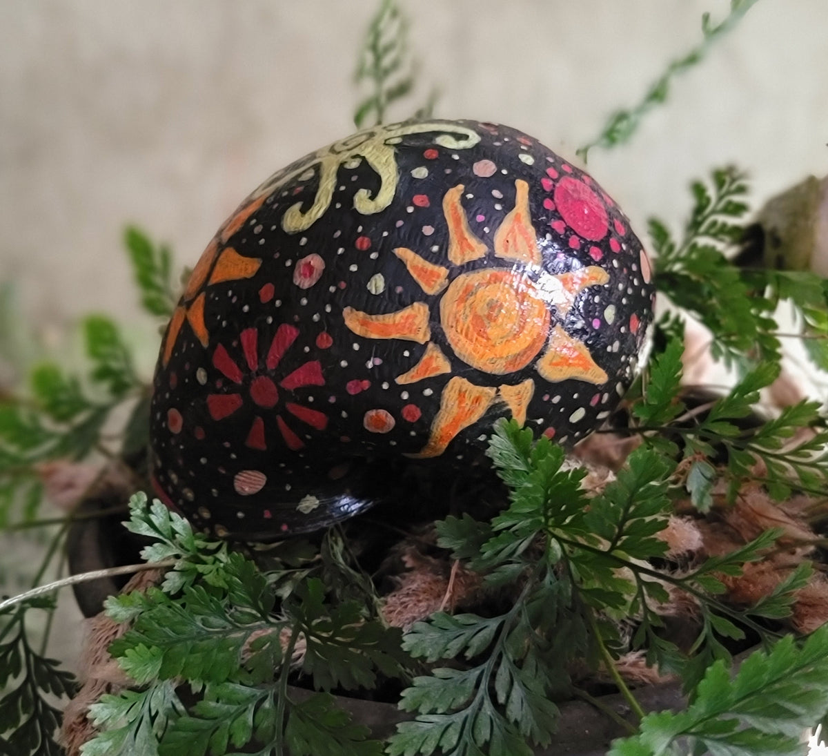 Hand-painted Apple Snail Shell "Funky Suns"