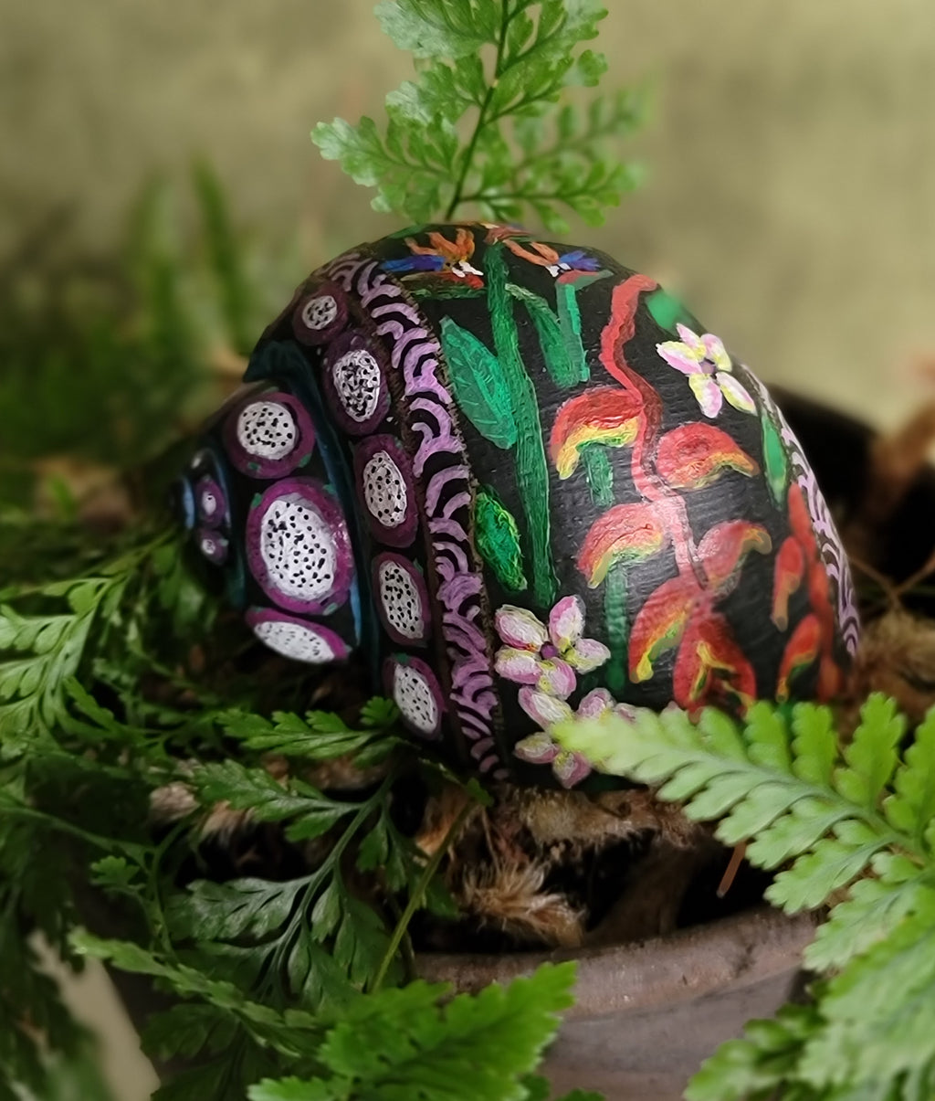 Hand-painted Apple Snail Shell "Maui Flowers"